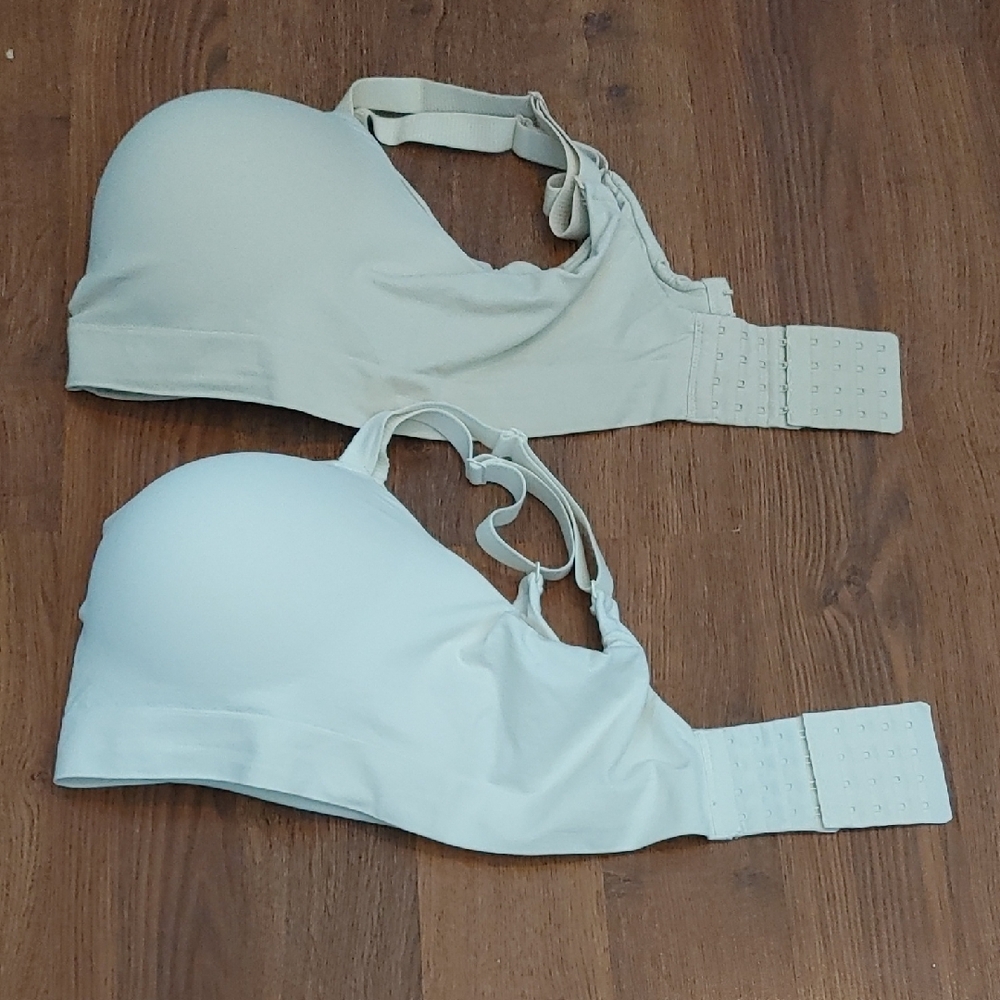 Truekind Bras Cream And Beige Sz 2XL